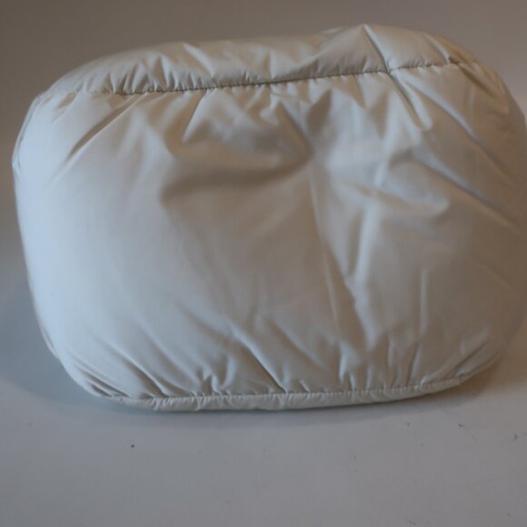 Women Moncler Caradoc White Padded Nylon Tote Bag - Picture 8 of 12